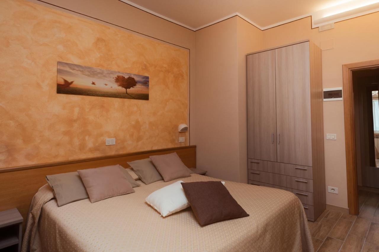 Albergo Ristorante Il Fungo Santa Fiora Exterior foto